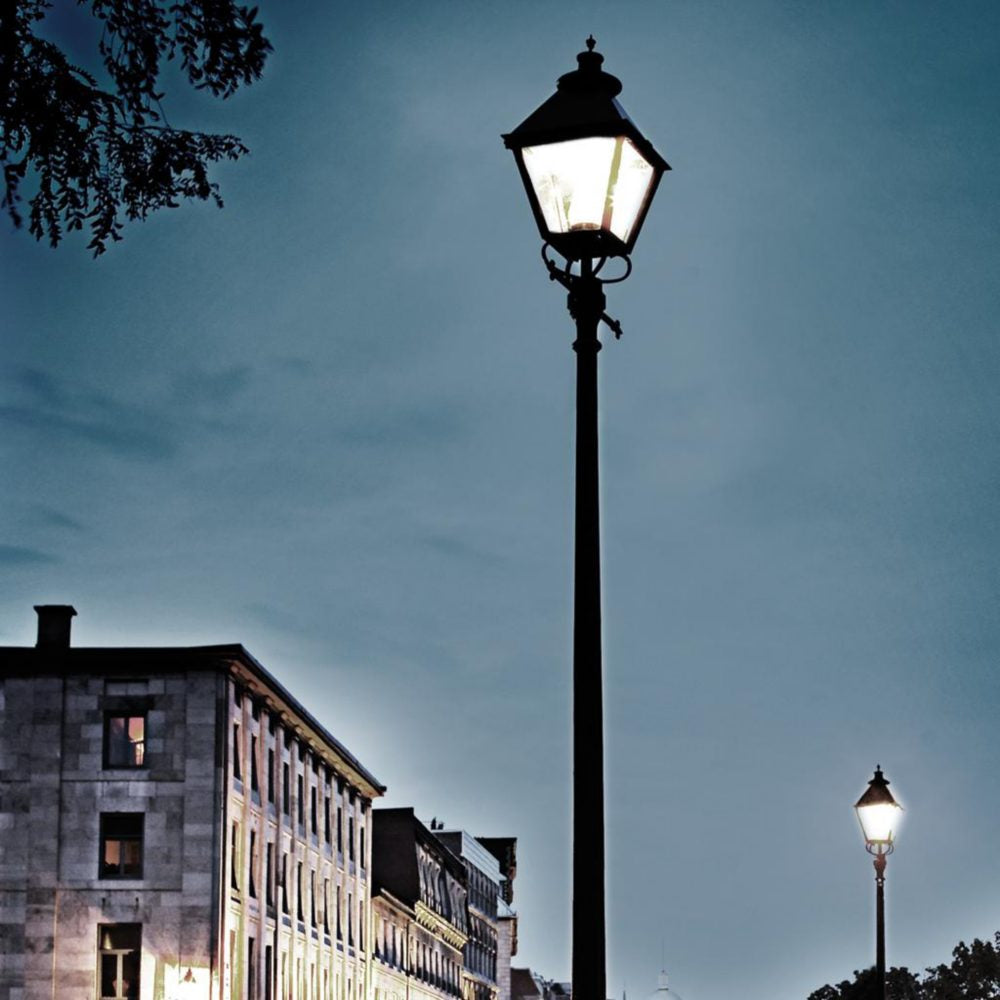 Lumec Lighting Square Lantern LED post top (S40/S41)