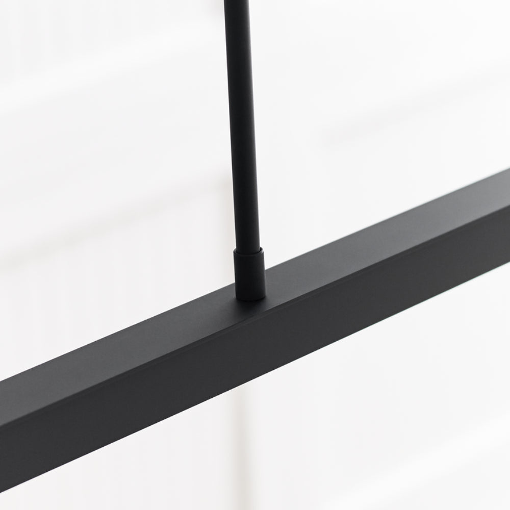 Tech Lighting Stagger 72 Linear Suspension By Visual Comfort