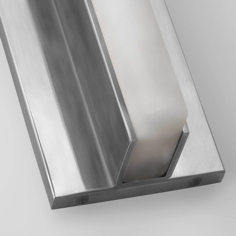 Visual Comfort Linea 25 Sconce