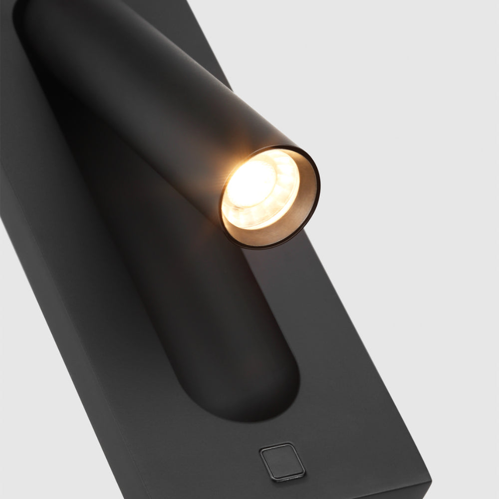 Visual Comfort Ponte 7 Task Sconce