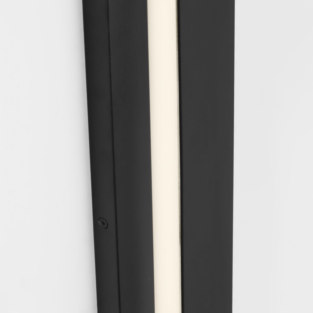 Visual Comfort Aspen 60 Outdoor Wall 4