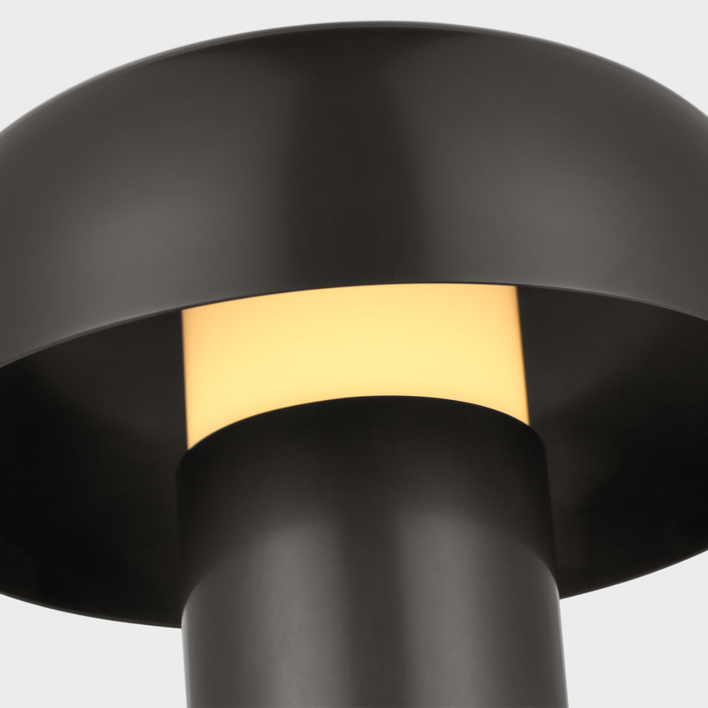 Visual Comfort Louver 9 Rechargeable Table Lamp 7