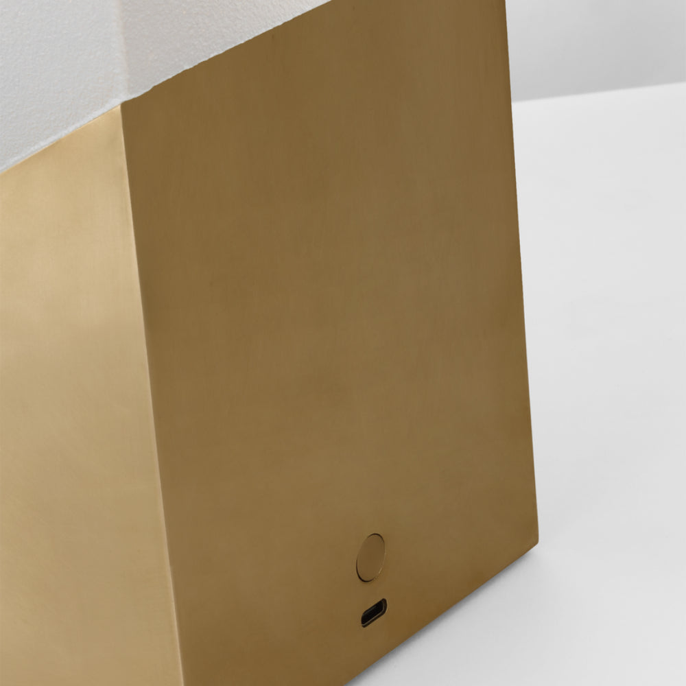 Visual Comfort Pezzo 10 Rechargeable Table Lamp 2