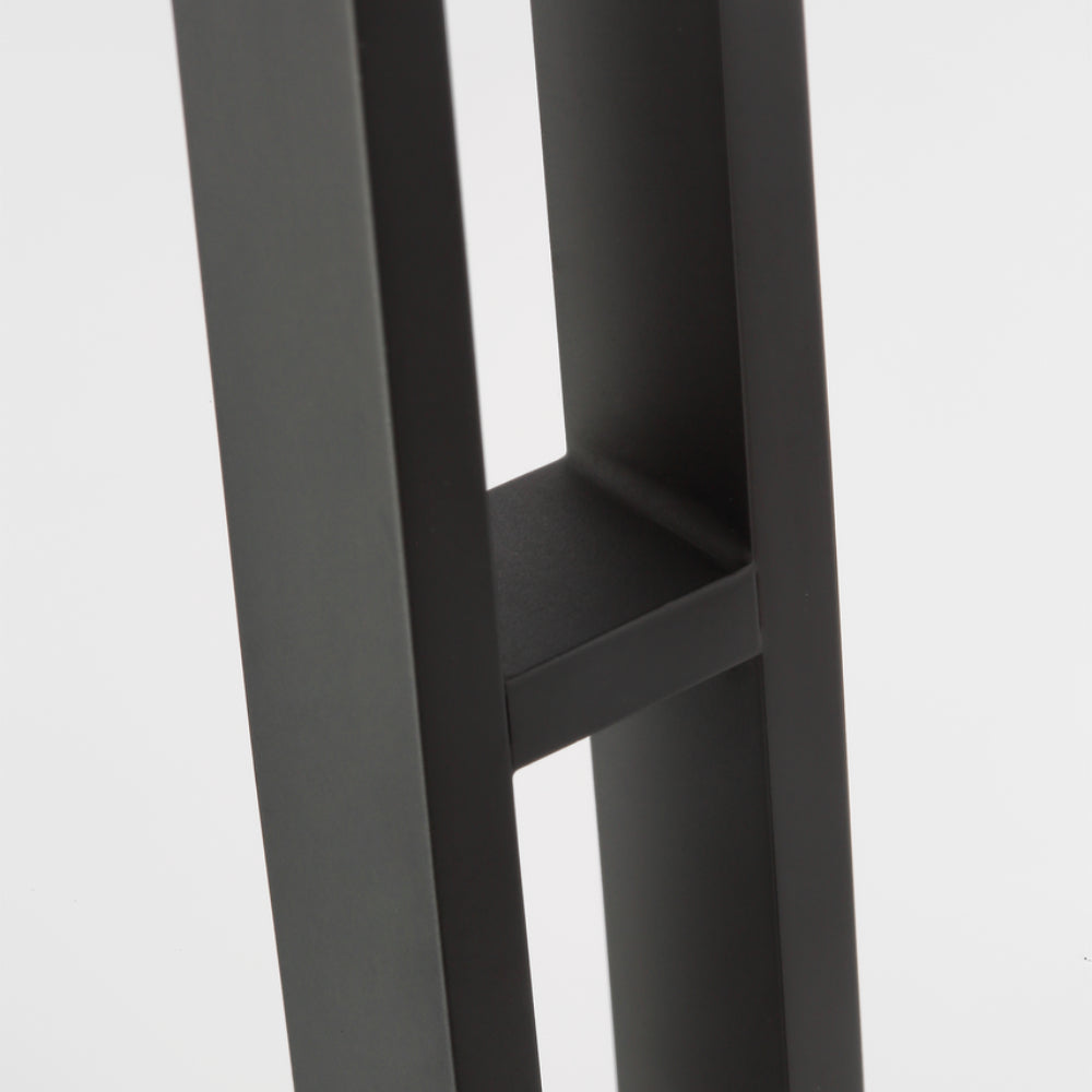 Visual Comfort Stagger Medium Floor Lamp 3