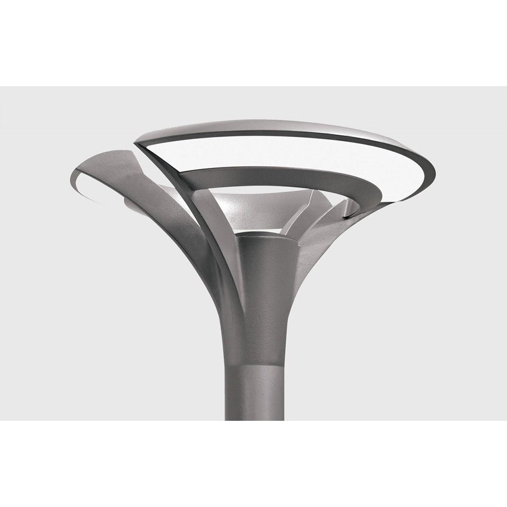 Sternberg Lighting LU660 Medium Lunaria™