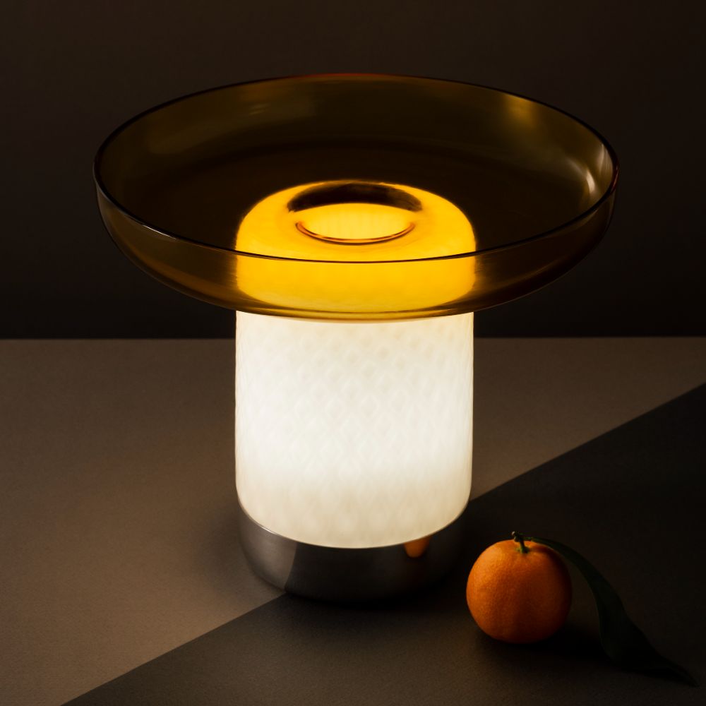 Artemide Bonta 2.4W 27K 80CRI 120V Multiplug Table Lamp with White Diffuser