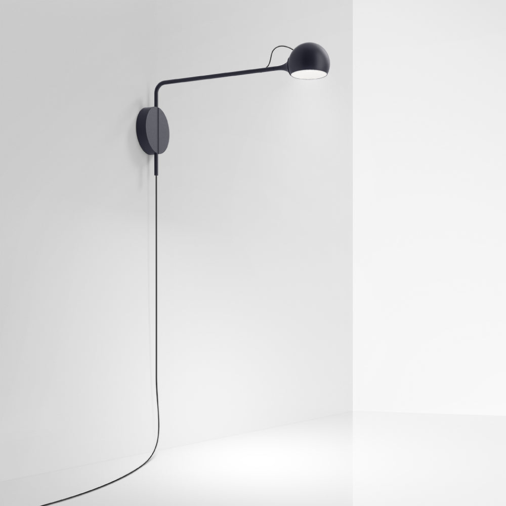 Artemide Ixa LED 120V Wall Light