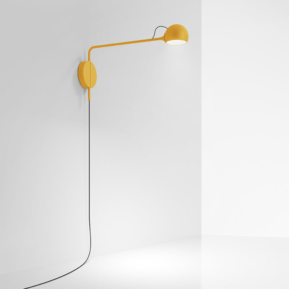 Artemide Ixa LED 120V Wall Light