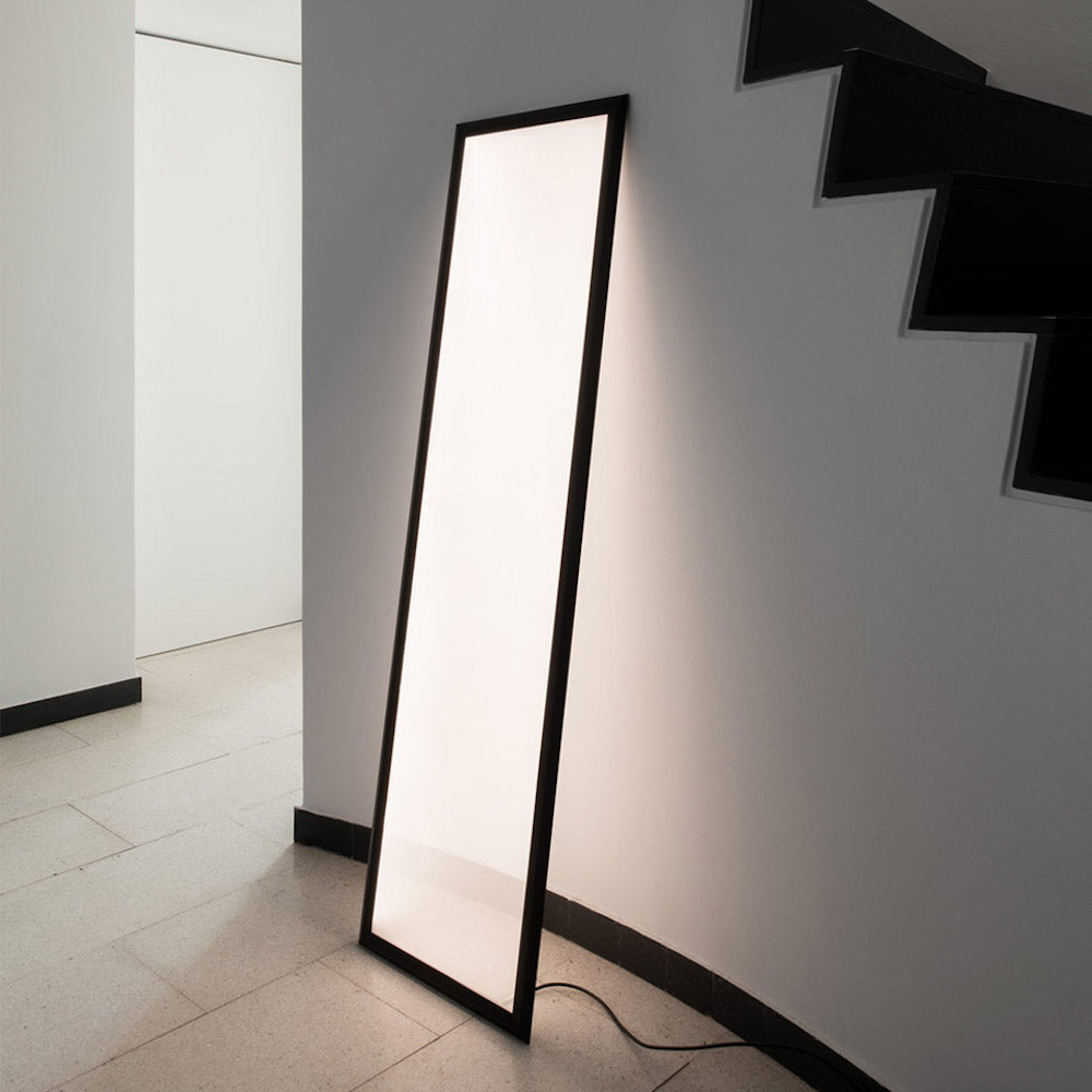 Artemide Discovery Tunable White App 56W 80CRI Black 120V UL Floor Lamp