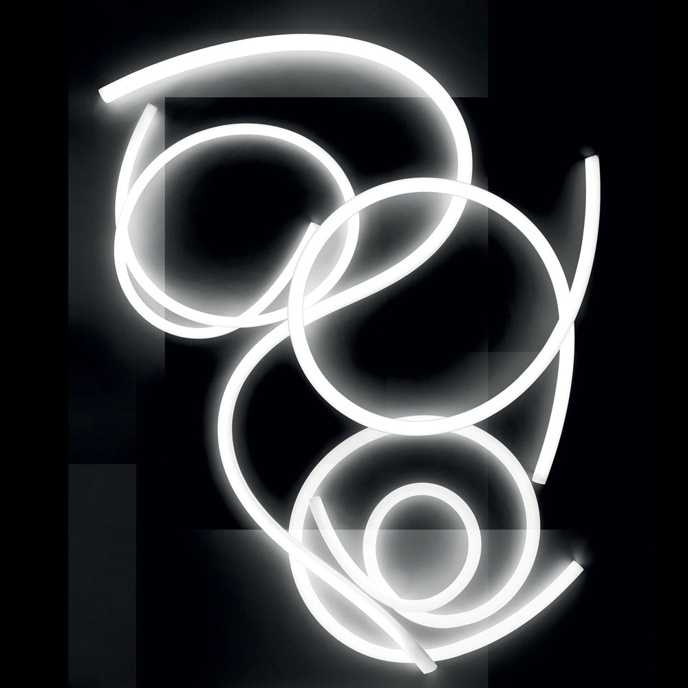 Artemide La Linea 40 Surface 196In (5M) LED 66W 30K 90CRI W/Canopy White 24VDC Wall/Ceiling Light