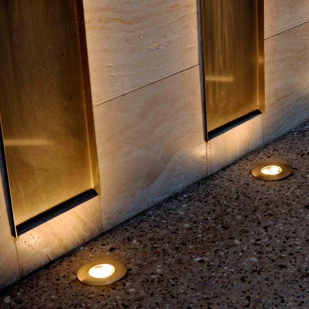 Hunza Floor Light