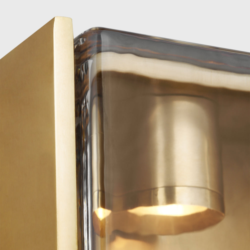 Visual Comfort Maybeck 18 Wall Light