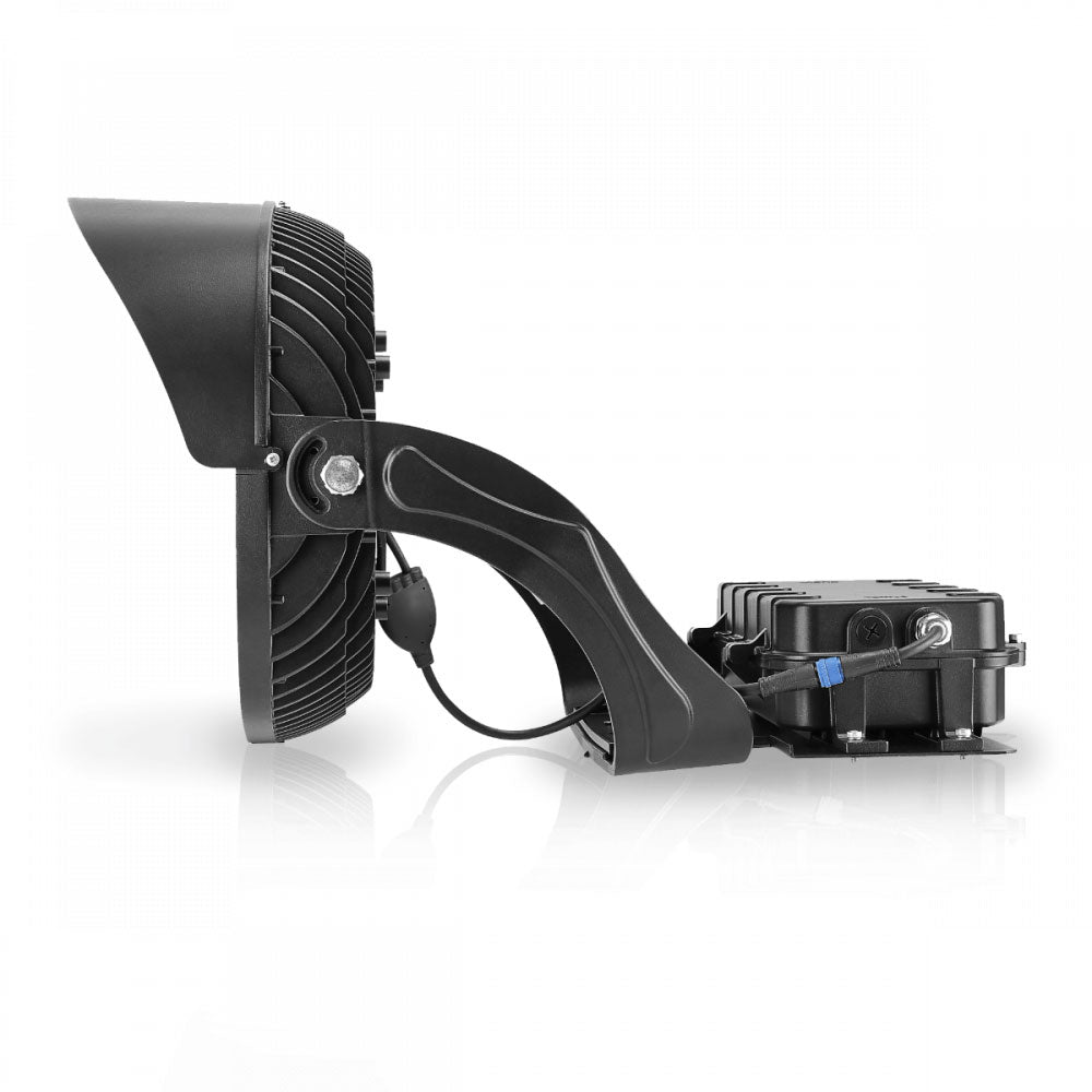 SLG Lighting LED Sports Light 4