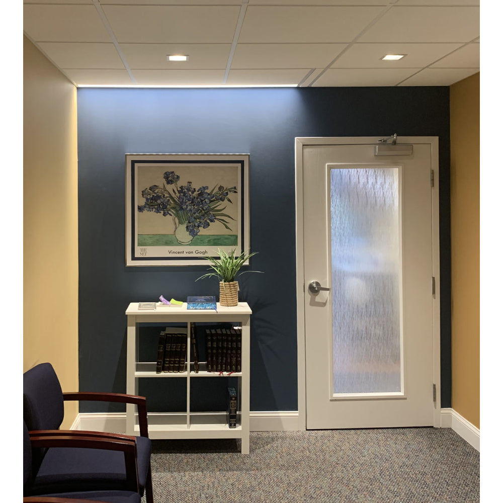Specialty Lighting Industries Grazefall 2" Linear Lensed Wall Grazer Additional Image 3