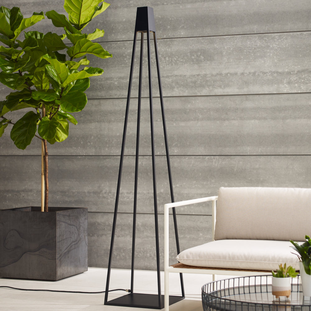 Visual Comfort Apex Outdoor X-Large Floor Lamp 2