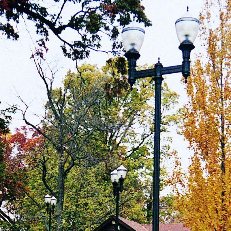 Hadco Urban Grosse Point Post Top (3100) Post Light Additional Image 4