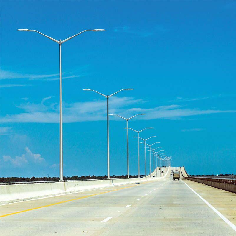 Lumec Lighting RoadFocus LED Cobra Head - Small (RFS) | SeginusLighting.com