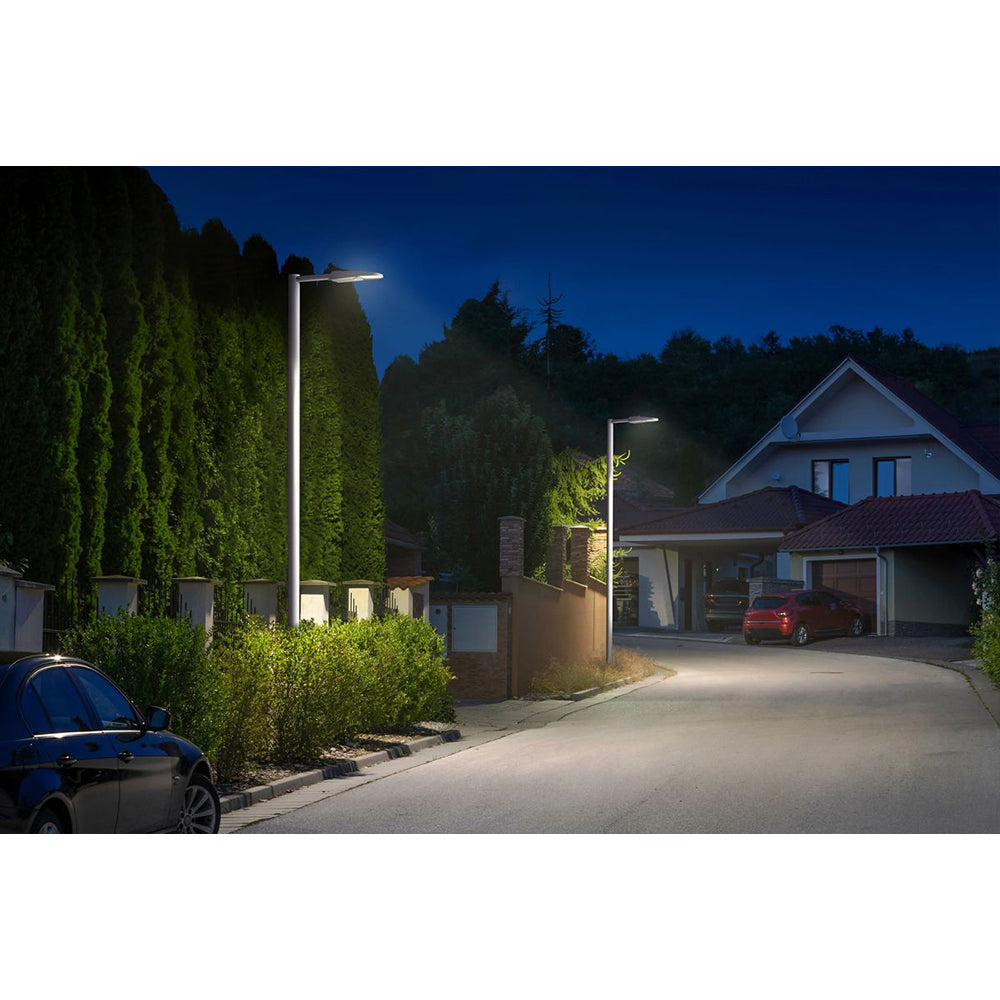 Lumec Lighting RoadFocus LED reduced glare Cobra Head - Medium (RFM-RG)